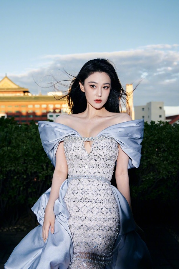 張馨予是內地影視女星。