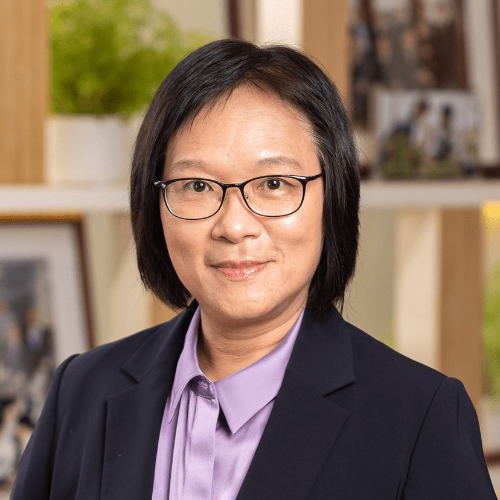 中文大学校董会今天（4月22日）通过，委任中大署理常务副校长、副校长（教育）及伟伦统计学教授潘伟贤为常务副校长。 中大提供