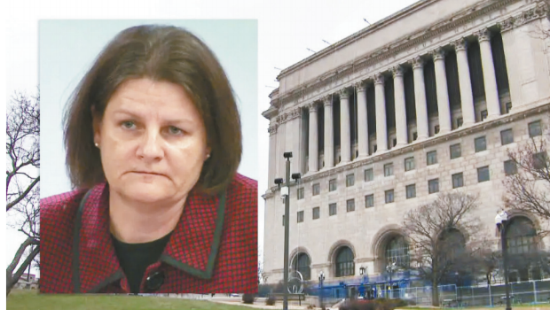 FBI与联邦法警局人员25日拘捕密尔瓦基县巡回法院法官杜根，落案控告她“匿藏疑犯逃避逮捕”及妨碍执法罪名。