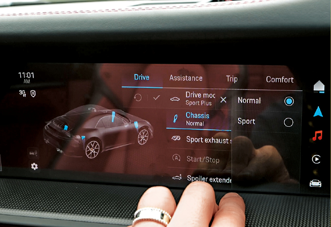 电子避震有Normal及Sport两种模式选择。