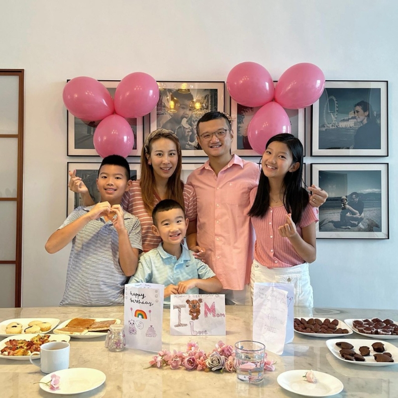 曹敏莉婚后为老公诞下两子一女