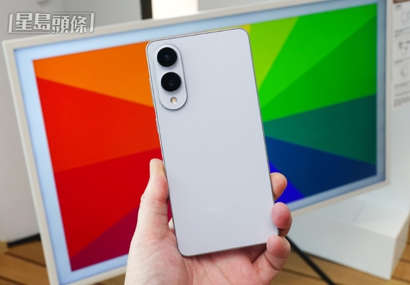 Galaxy S25 Edge重量只有163g，拿上手误以为是Dummy机。