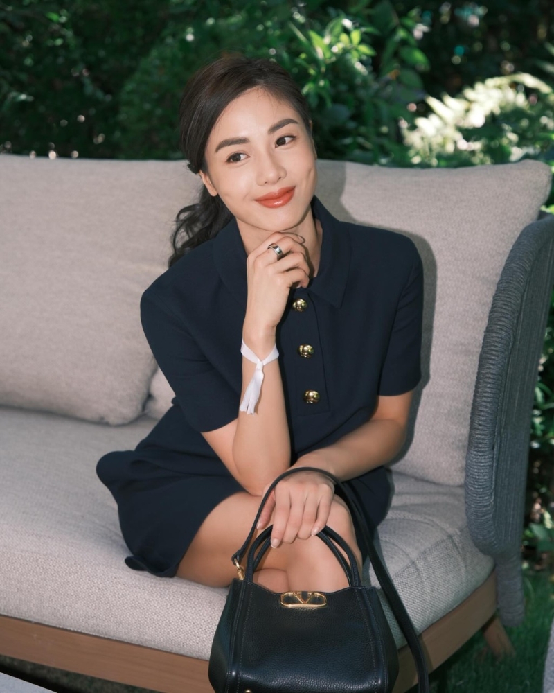 伍乐怡曾是TVB上位小花。 伍乐怡曾是TVB上位小花。