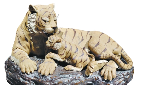 潘柏林大师虎年生肖作品《望子成龙》 潘柏林大师虎年生肖作品《望子成龙》