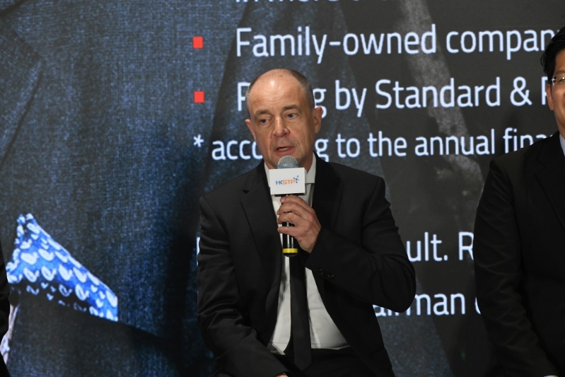 伍尔特电子集团首席技术总监 Alexander Gerfer