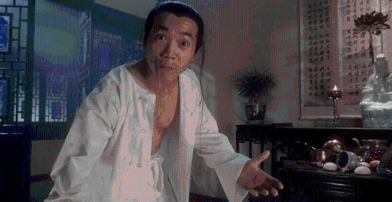 在满清贵族特权下，常威的强奸罪对常家来说不构成威胁。