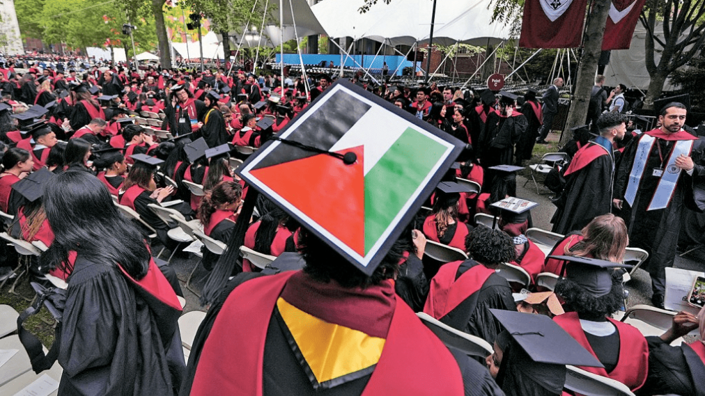 哈佛学生支持巴勒斯坦,被指遭打压原因之一。 哈佛学生支持巴勒斯坦,被指遭打压原因之一。