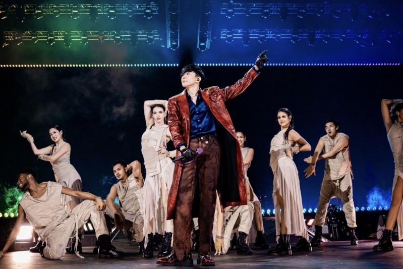 林俊杰吸引各地歌迷来港看演唱会。