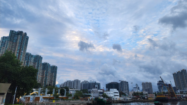 短暂时间有阳光。