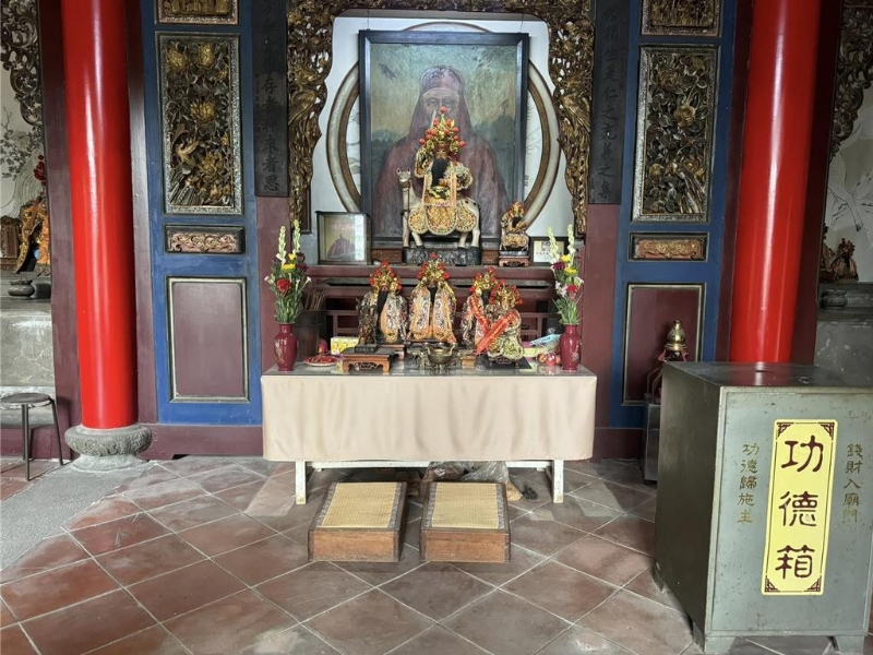 伍芬神庙（Chiayi of Chiayi）是空的一夜之间，寺庙