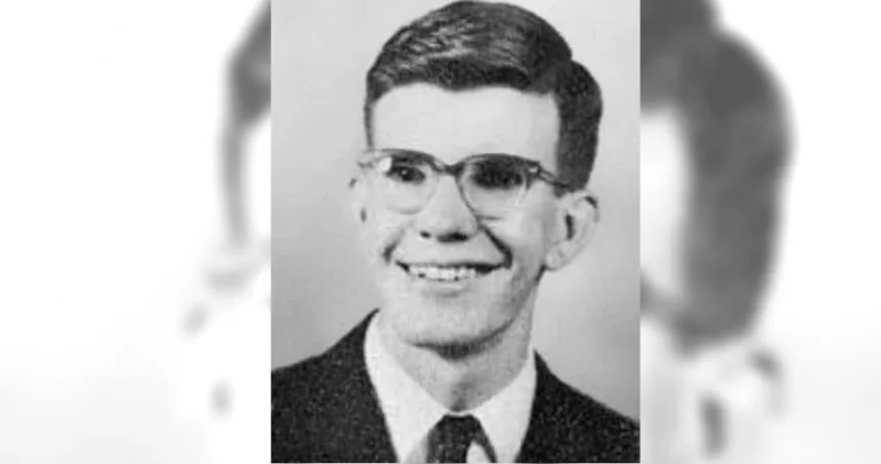 布里克失踪时是美国犹他州大学大四生。 犹他州大学 布里克失踪时是美国犹他州大学大四生。 犹他州大学