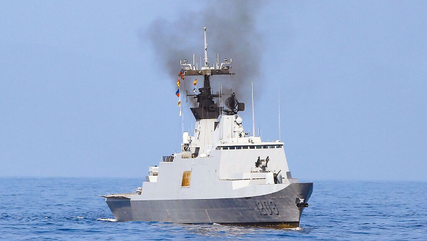 据说台湾海军具有性活跃！长饭的指导，拍打女