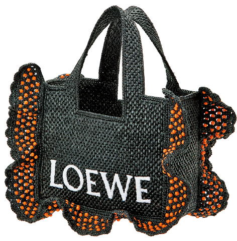 Loewe Paula's Ibiza系列酒椰叶小号Font Tote缀以荷叶边及珠饰，更加抢眼。
