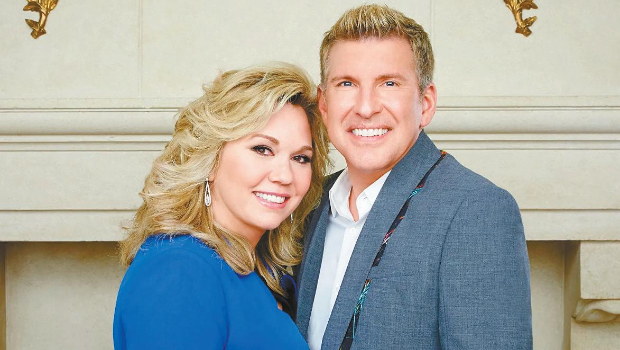 克里斯利与妻子茱莉因银行诈骗和逃税罪成