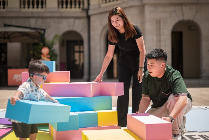 “大馆有乐”检阅广场巨型游戏体验