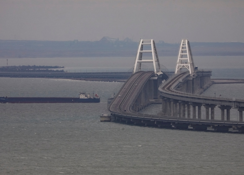 克里米亚大桥是2014年以后俄罗斯连通克拉斯诺达尔州与克里米亚半岛的大桥。 路透社.jpg