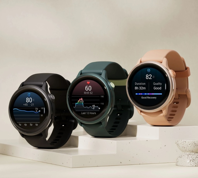 Garmin vivoactive 6配备1.2吋圆形表面，电池续航最长达11天。