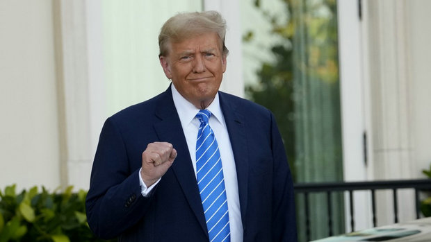 美国私营企业放慢了脚步，特朗普已发表声明，