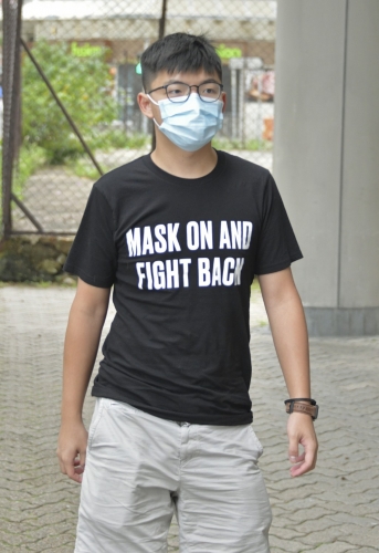 该名男子已被落案起诉一项“串谋勾结外国或者境外势力危害国家安全”罪，案件将于今日下午在西九龙裁判法院提堂。