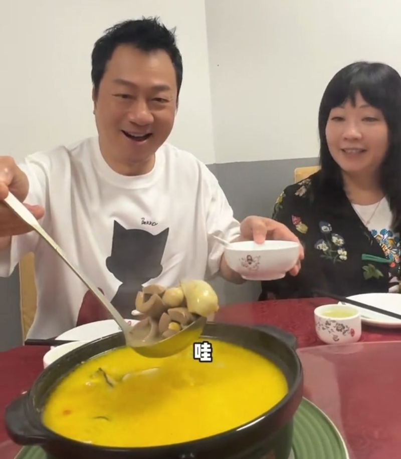 德记 黎耀祥打卡猪腰鸡子汤