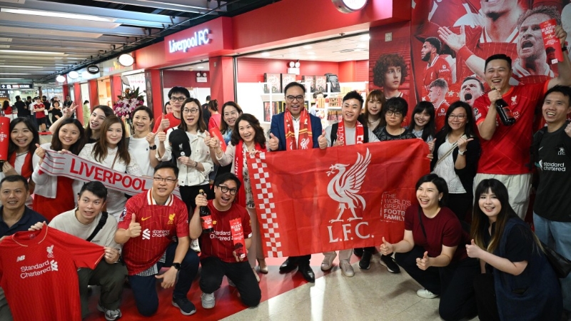 店铺位于尖东站12至14号铺位，即日起发售多款香港区的限定精品。 苏正谦摄.jpg