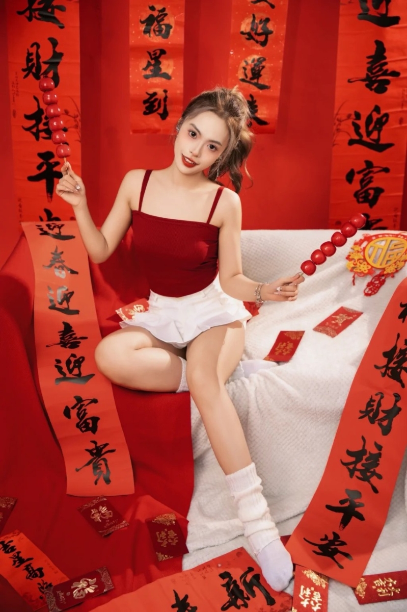 佩琳是职业体育舞蹈选手。 佩琳是职业体育舞蹈选手。