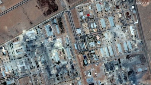 伊朗伊斯法罕核设施遭美国空袭后卫星画面。路透社 伊朗伊斯法罕核设施遭美国空袭后卫星画面。路透社