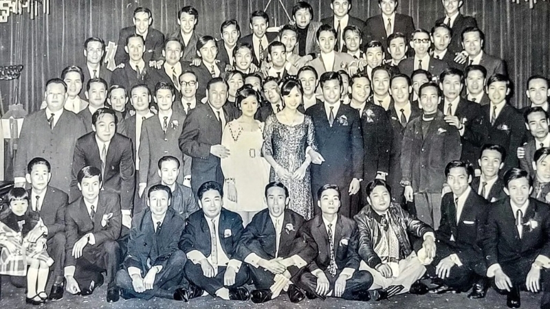 雪妮与唐佳1969年结婚，二人举办婚宴，获超过半百龙虎武师到贺，冯宝宝更是伴娘。 （网上图片）