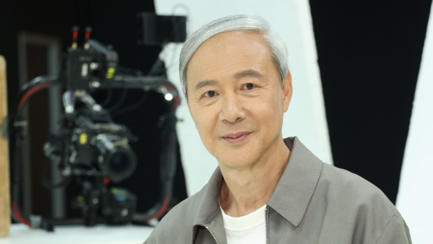 陈荣峻太太吴香伦确诊皮肌炎，幸及早发现，陈荣峻陪在太太身边。