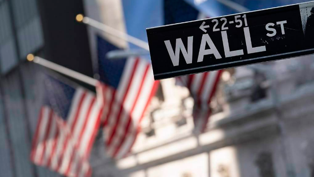 根据华盛顿服务公司的数据显示，最近一个季度约有6,000名内部人士出售了价值约360亿美元的股票。