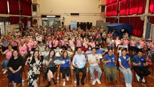 警务处新界南总部举办两场防骗话剧社区活动。 警务处新界南总部举办两场防骗话剧社区活动。