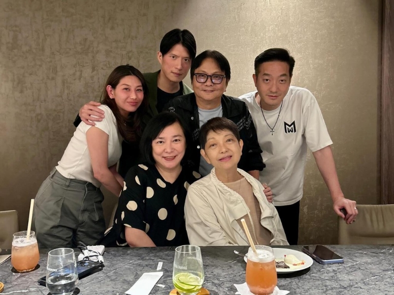 朱宝意再度现身，充满幸福肥。