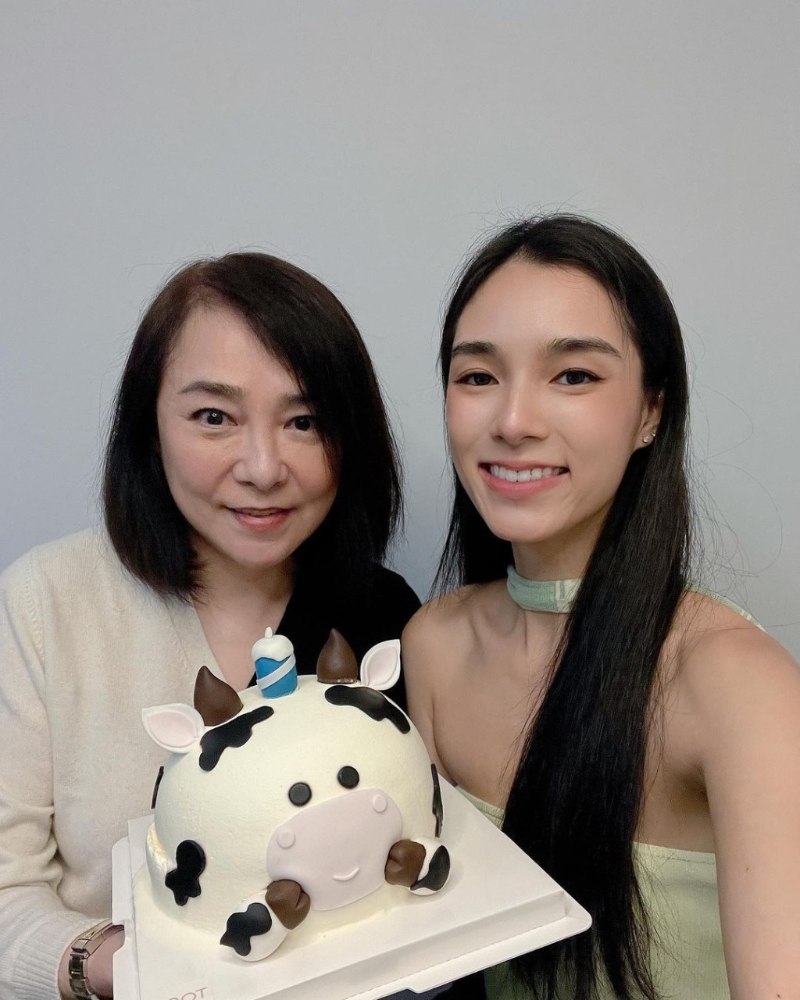 朱宝意多年来独力照顾女儿。