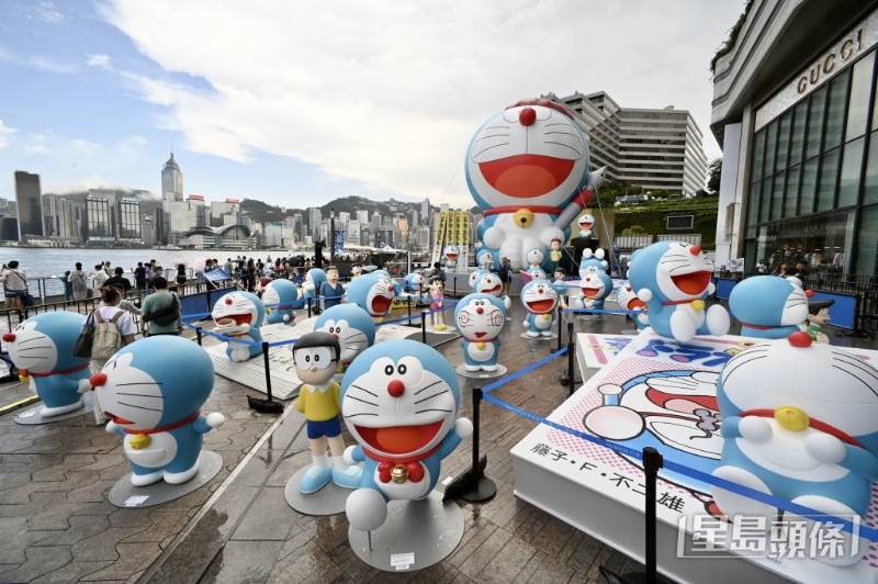 《100%多啦A梦&FRIENDS巡回特展》(香港)展出多个1比1雕塑。 《100%多啦A梦&FRIENDS巡回特展》(香港)展出多个1比1雕塑。