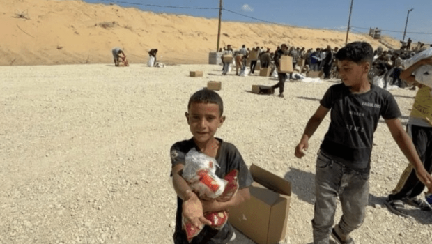 阿吉拉网上公开阿米尔当日的照片。