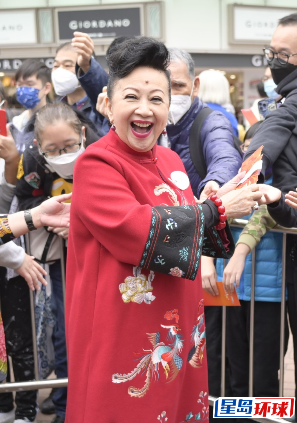 薛家燕是圈中著名富婆之一。 薛家燕是圈中著名富婆之一。