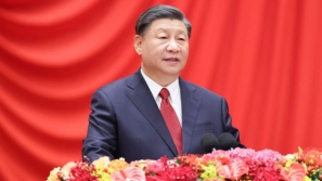 习近平同巴西总统卢拉通电话