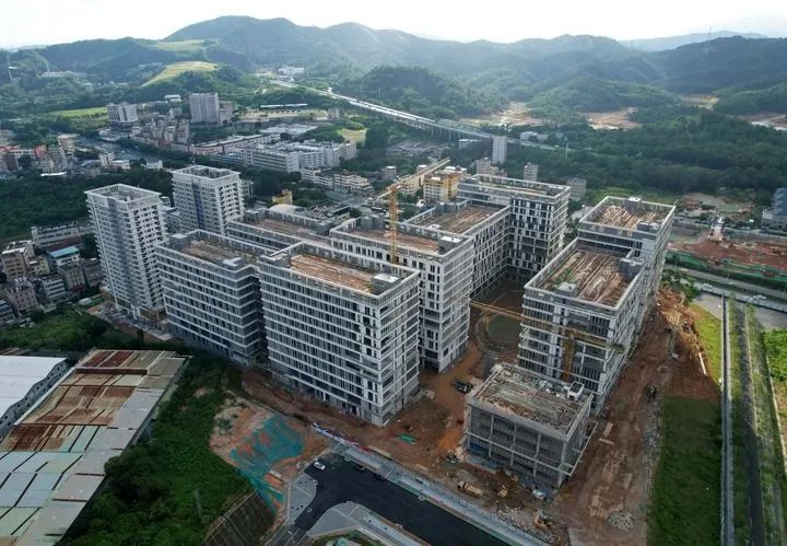 中建三局承建的深圳龙岗区国际低碳城坪西片区 中建三局承建的深圳龙岗区国际低碳城坪西片区