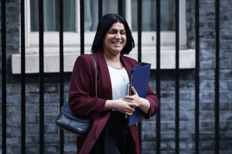 谢巴娜·马哈茂德 谢巴娜·马哈茂德