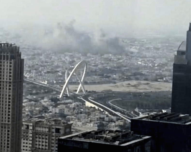 以色列周二( 9 日)罕见地对位于卡塔尔首都多哈的哈马斯领导层发动空袭,震撼中东与国际社会。 以色列周二( 9 日)罕见地对位于卡塔尔首都多哈的哈马斯领导层发动空袭,震撼中东与国际社会。