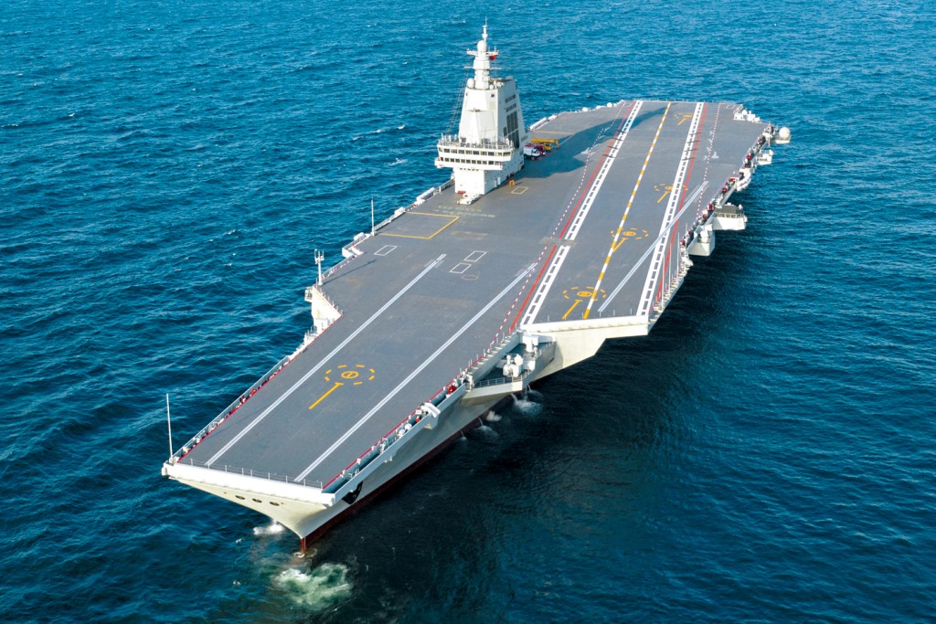 第三艘航母福建舰已进行多次海试。 第三艘航母福建舰已进行多次海试。