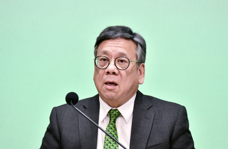 丘应桦表示,港台一直按《港台约章》办事,亦做好本身的工作。 丘应桦表示,港台一直按《港台约章》办事,亦做好本身的工作。