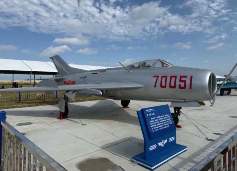 歼-6无人机于长春空展中首次公开亮相。