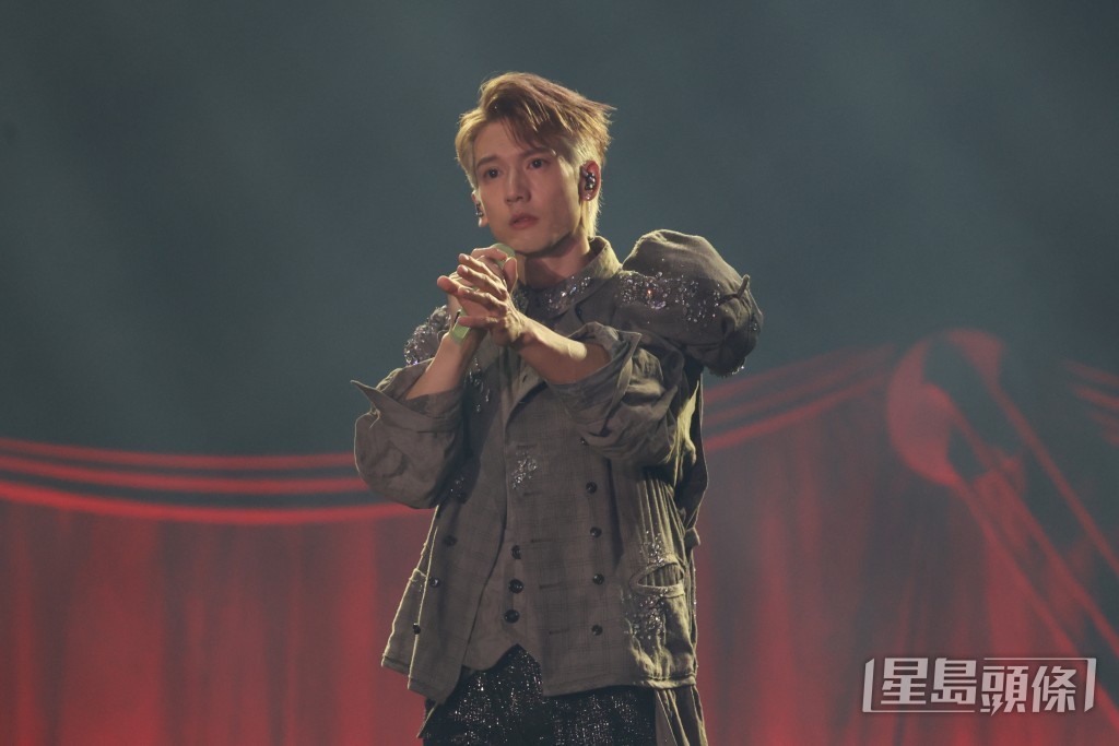 关智斌表演生意外。 关智斌表演生意外。