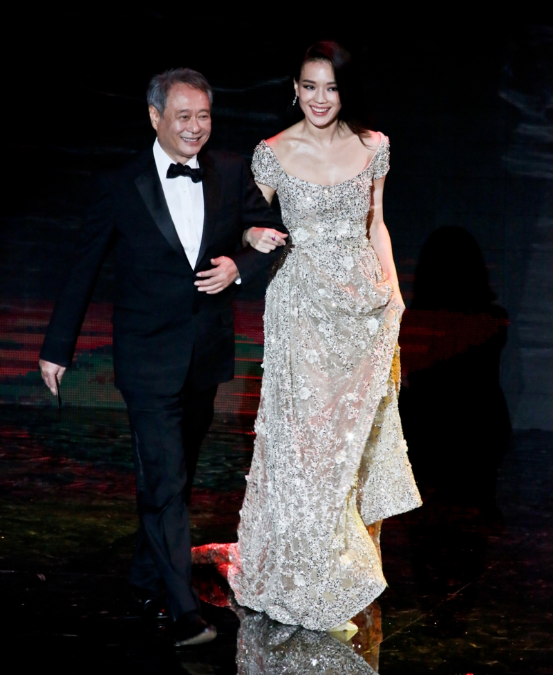 李安（左）与舒淇出席第52届金马奖颁奖典礼