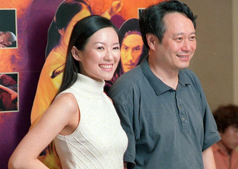 李安（右）后来找上章子怡演出《卧虎藏龙》。