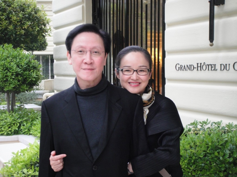 端木樱子与向华胜当年非常恩爱。