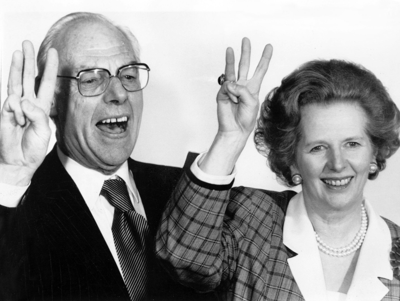 撒切尔夫人与丈夫丹尼斯。