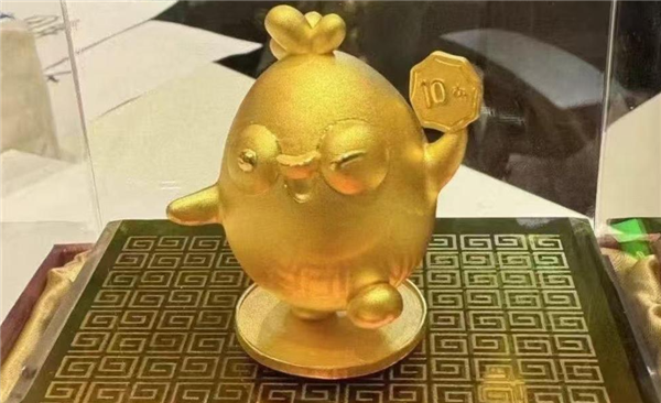 拼多多十周年豪气不:员工黄金礼再加码 比去年足足重了40克