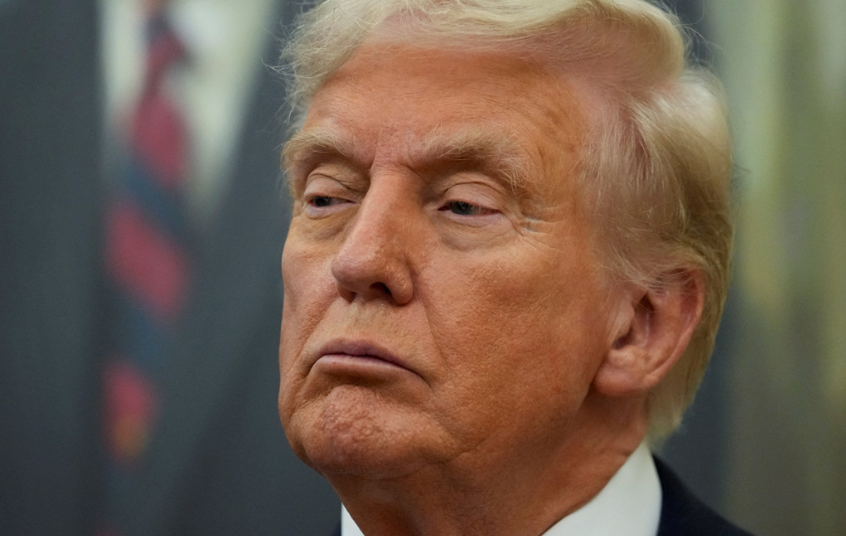 特朗普表示,美国考虑自阿根廷进口牛肉,引爆美国养牛产业的不满。 特朗普表示,美国考虑自阿根廷进口牛肉,引爆美国养牛产业的不满。